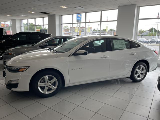 new 2025 Chevrolet Malibu car, priced at $24,245