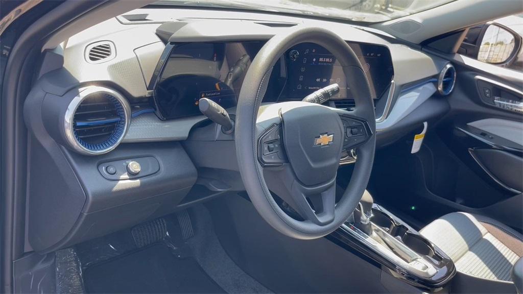 new 2025 Chevrolet Trax car, priced at $24,095