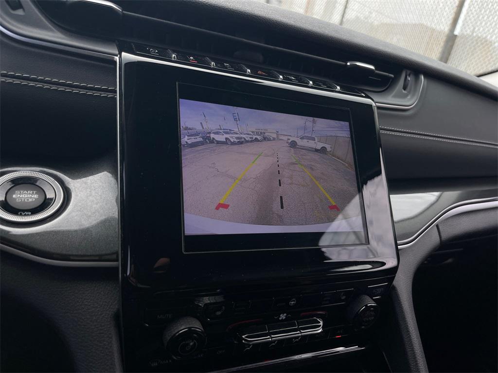 used 2023 Jeep Grand Cherokee car