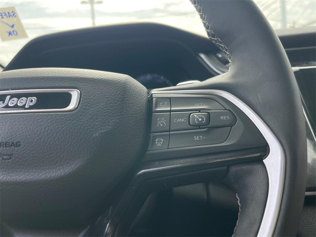 used 2023 Jeep Grand Cherokee car