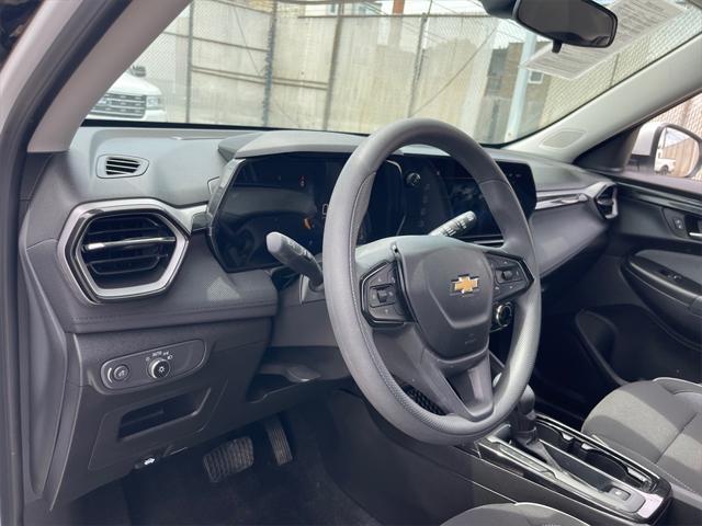 used 2025 Chevrolet TrailBlazer car, priced at $24,500