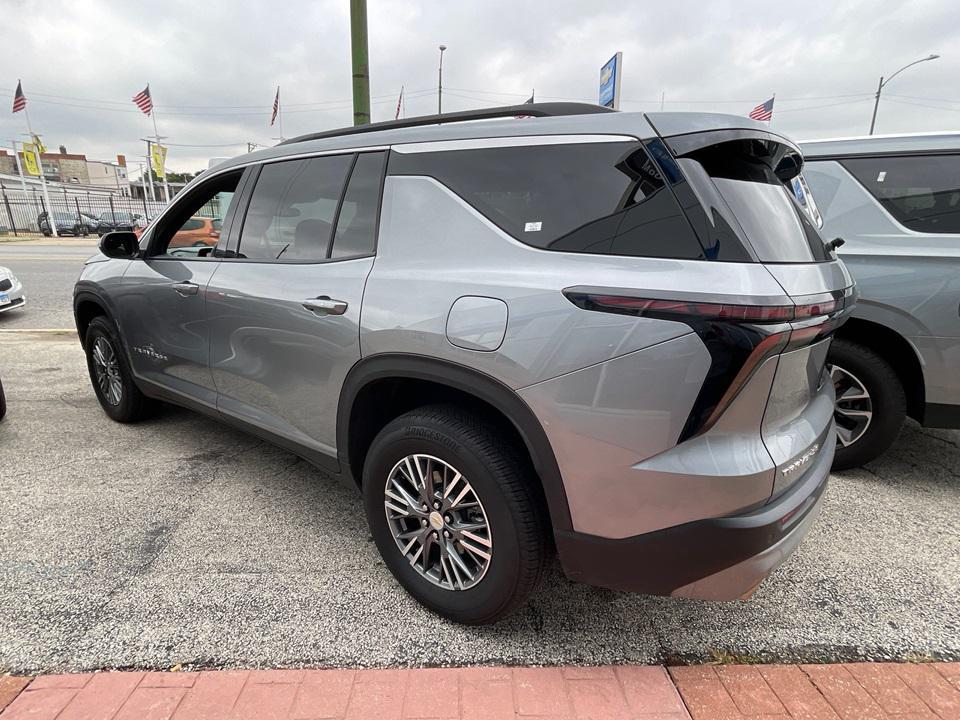 used 2025 Chevrolet Traverse car, priced at $38,500