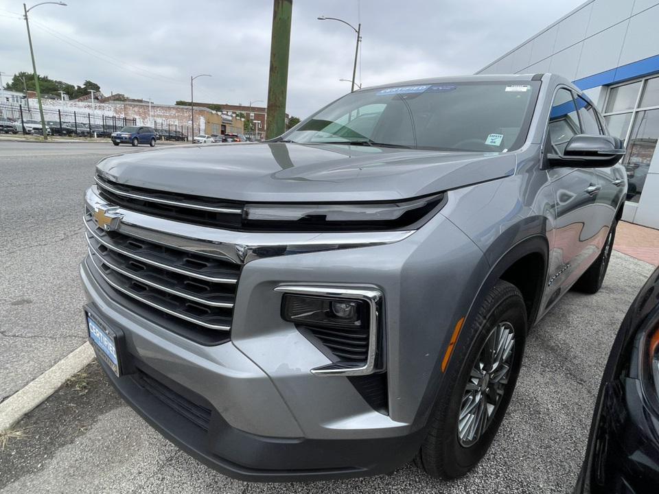 used 2025 Chevrolet Traverse car, priced at $38,500