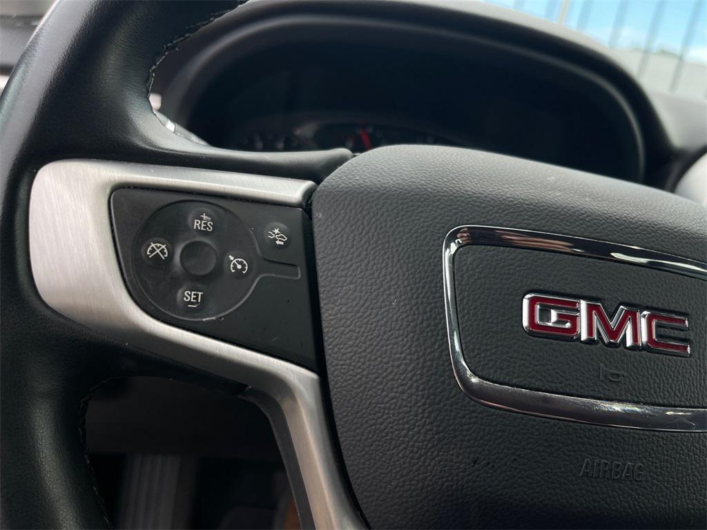 used 2023 GMC Acadia car, priced at $23,265