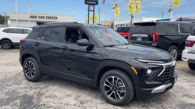 new 2025 Chevrolet TrailBlazer car, priced at $28,475