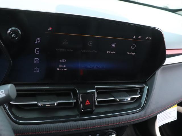 new 2025 Chevrolet TrailBlazer car, priced at $33,825