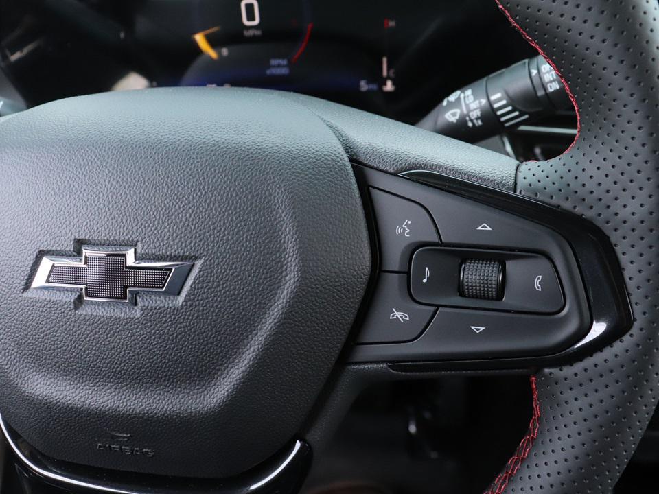 new 2025 Chevrolet TrailBlazer car, priced at $33,825
