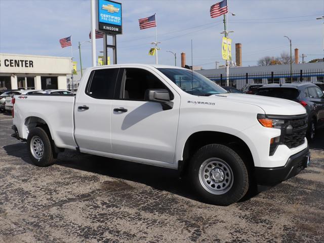 new 2025 Chevrolet Silverado 1500 car, priced at $43,395