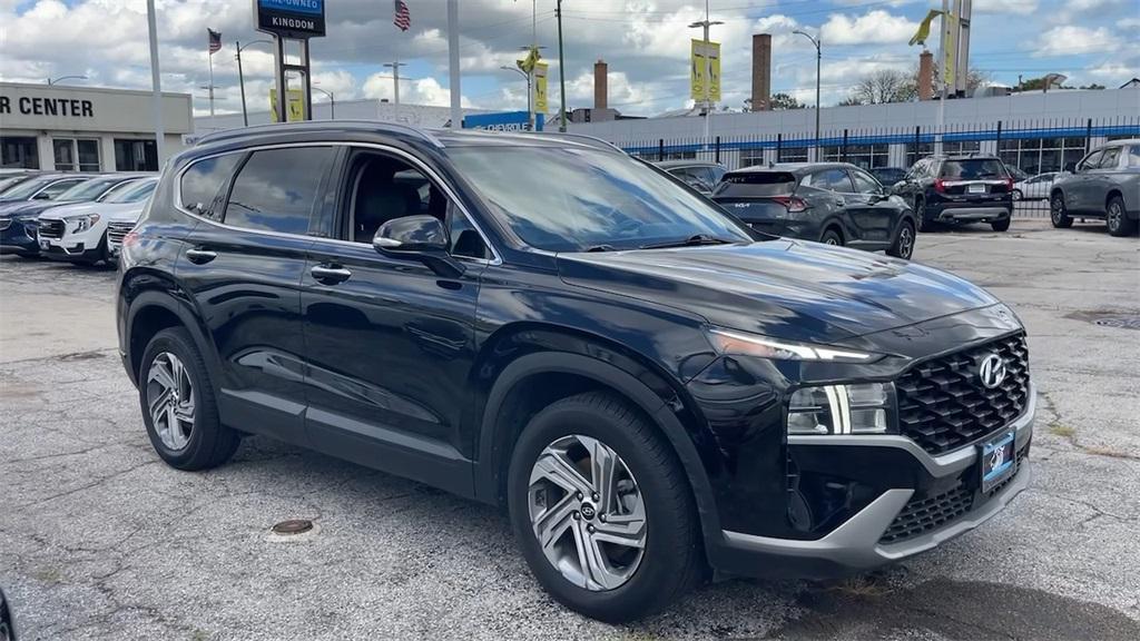 used 2023 Hyundai Santa Fe car, priced at $19,000