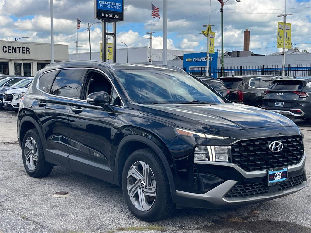 used 2023 Hyundai Santa Fe car, priced at $19,000