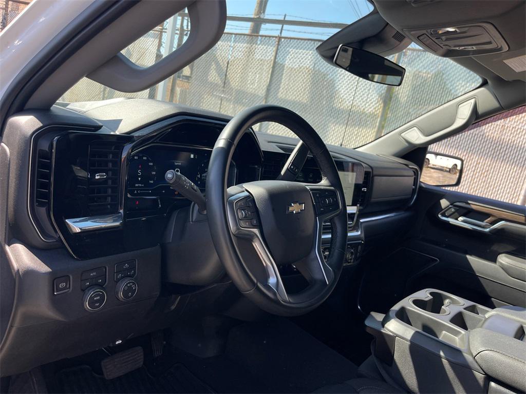 used 2023 Chevrolet Silverado 1500 car, priced at $35,000