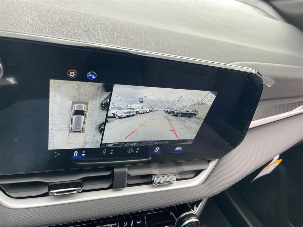 used 2025 Chevrolet Equinox car, priced at $26,000