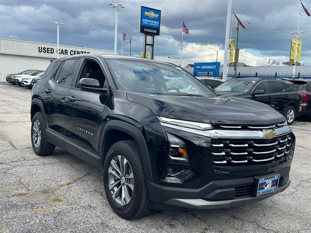 used 2025 Chevrolet Equinox car, priced at $26,000