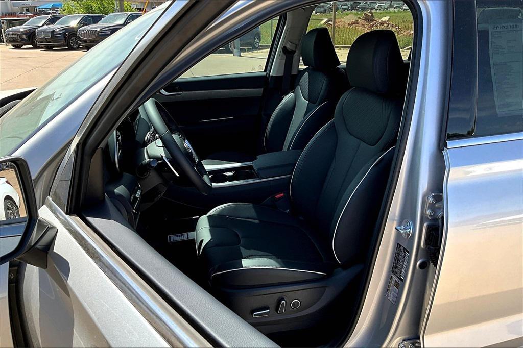 new 2025 Hyundai Palisade car, priced at $38,293