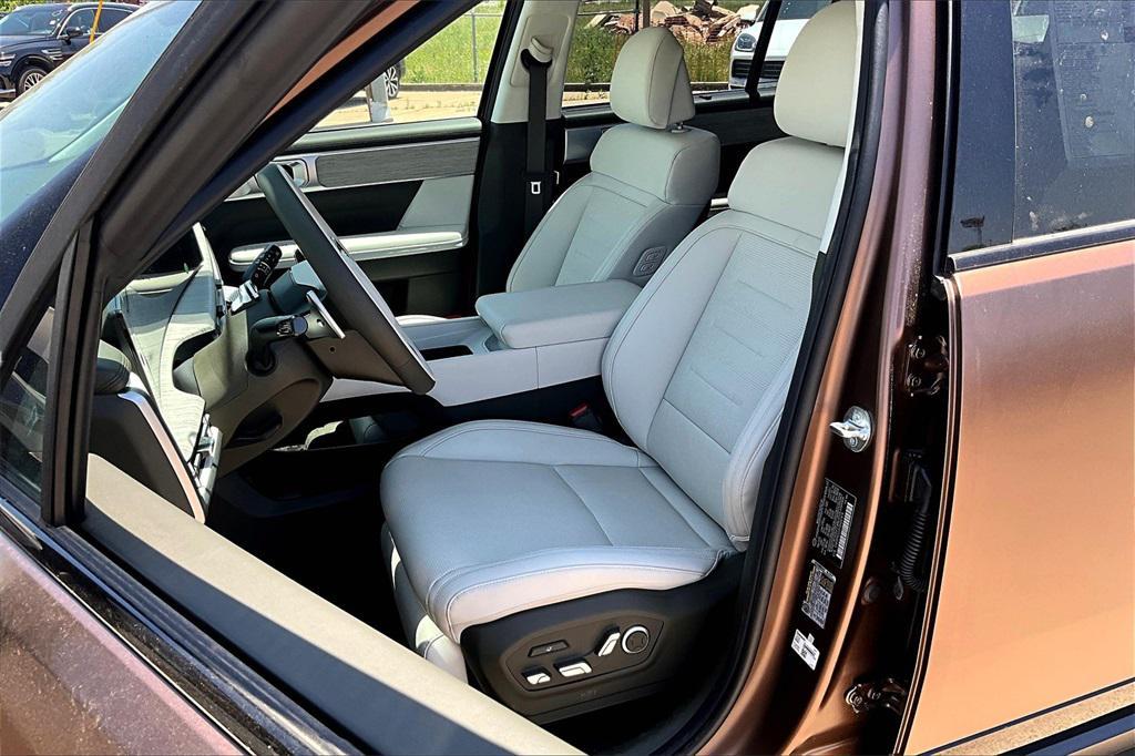 new 2025 Hyundai SANTA FE HEV car, priced at $48,419
