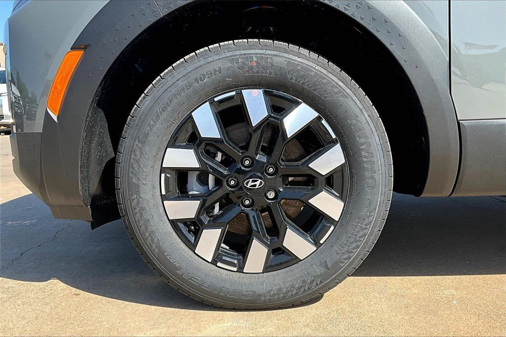 new 2025 Hyundai SANTA CRUZ car, priced at $28,720
