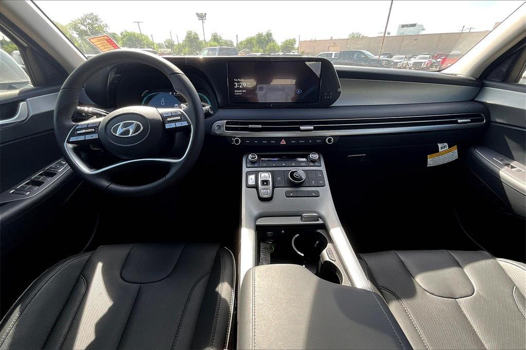 new 2025 Hyundai Palisade car, priced at $40,164