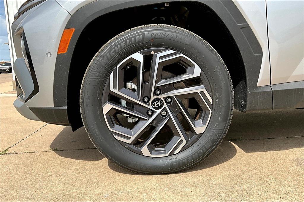 new 2025 Hyundai TUCSON Hybrid car, priced at $39,348