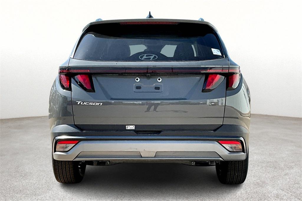 new 2025 Hyundai Tucson car, priced at $28,697
