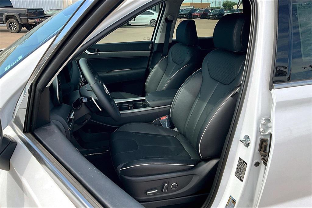 new 2025 Hyundai Palisade car, priced at $42,122