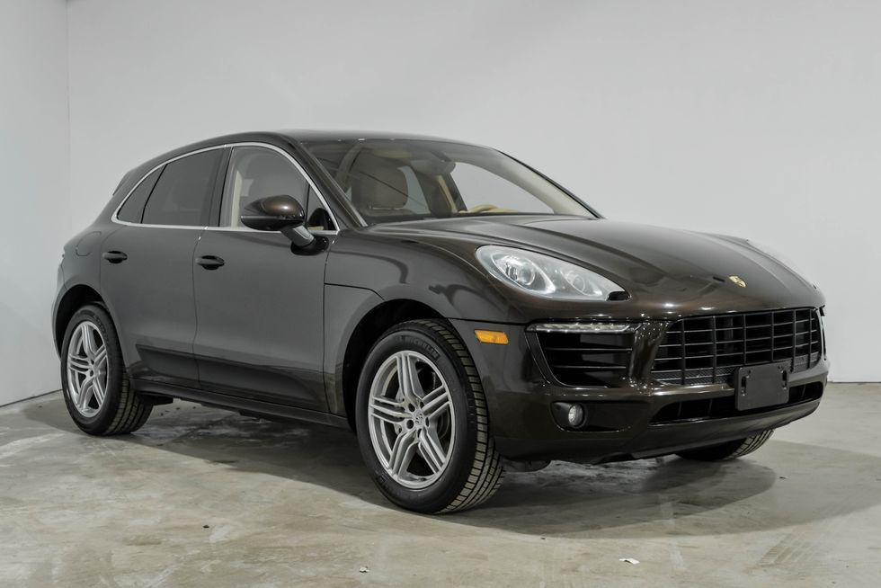used 2015 Porsche Macan car, priced at $18,490