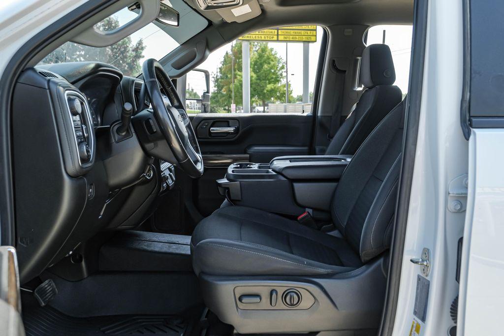 used 2022 Chevrolet Silverado 2500 car, priced at $47,990