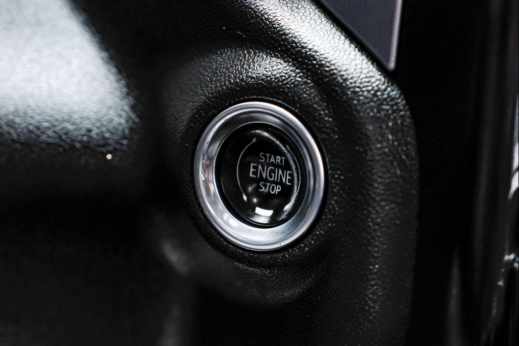 used 2020 GMC Sierra 1500 car, priced at $38,890