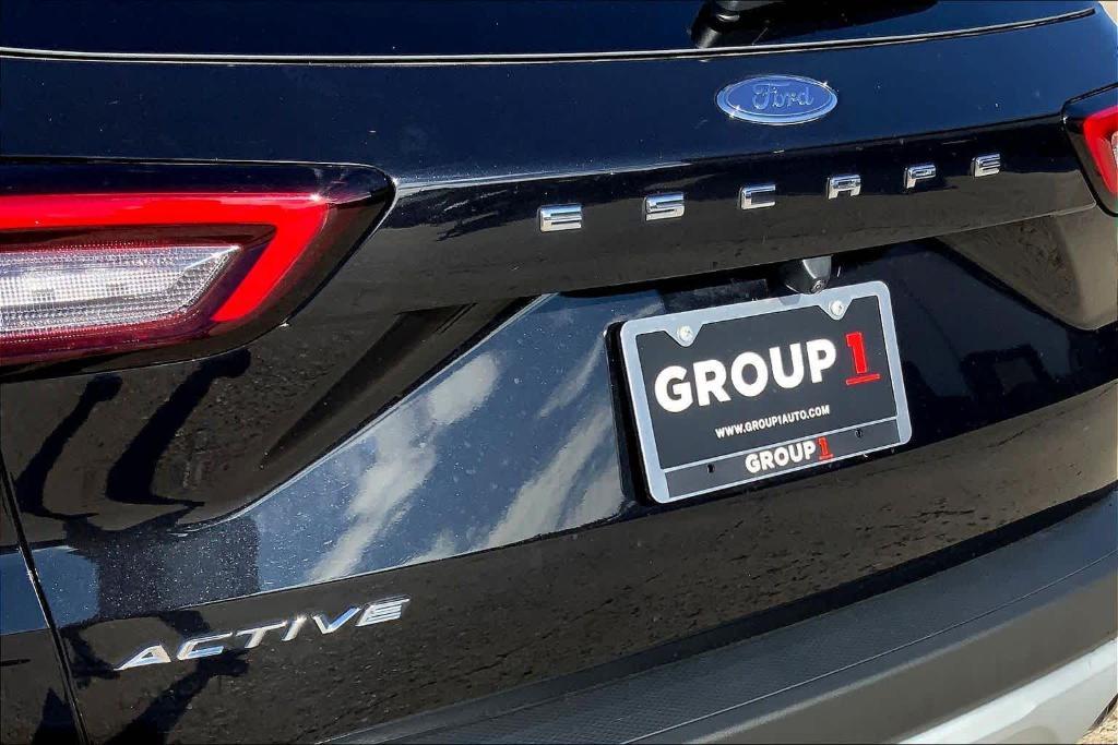 used 2023 Ford Escape car, priced at $20,895