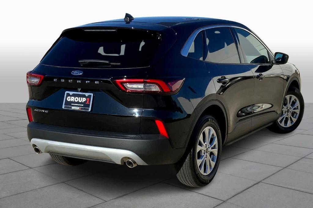 used 2023 Ford Escape car, priced at $20,895