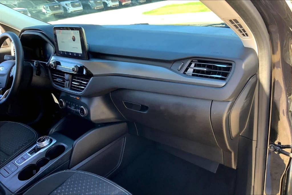 used 2023 Ford Escape car, priced at $20,895