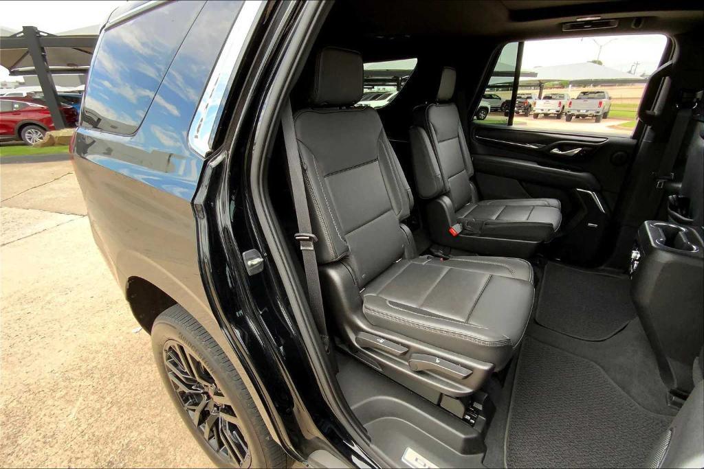 used 2021 GMC Yukon car, priced at $54,124