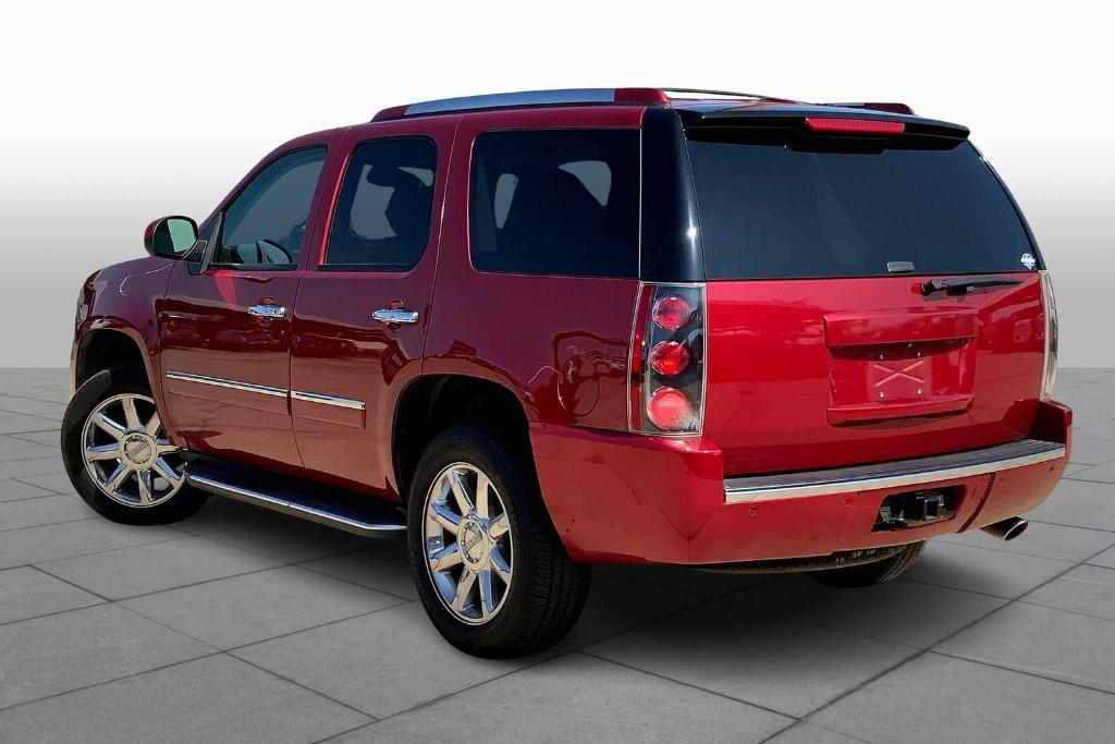 used 2014 GMC Yukon car, priced at $11,990