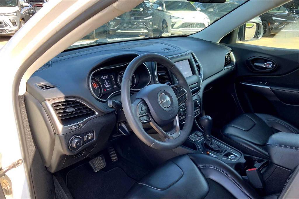 used 2020 Jeep Cherokee car, priced at $16,784