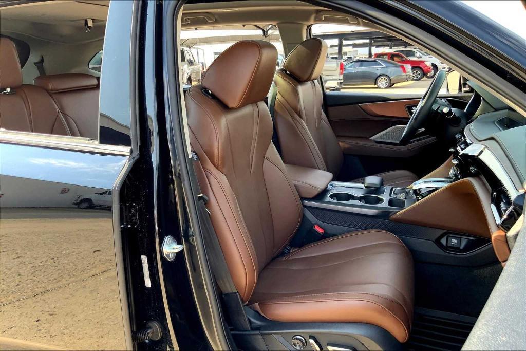 used 2024 Acura MDX car, priced at $42,591