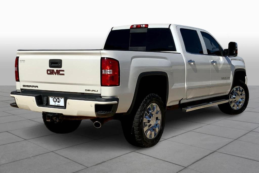 used 2018 GMC Sierra 2500 car, priced at $36,992