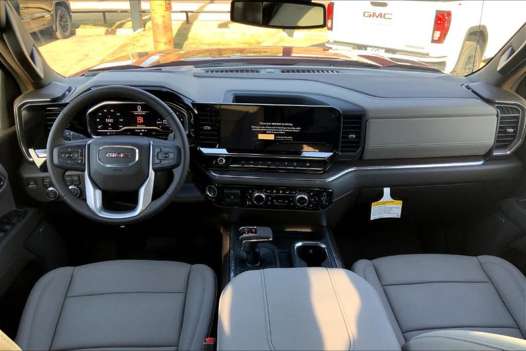 new 2025 GMC Sierra 1500 car, priced at $58,370