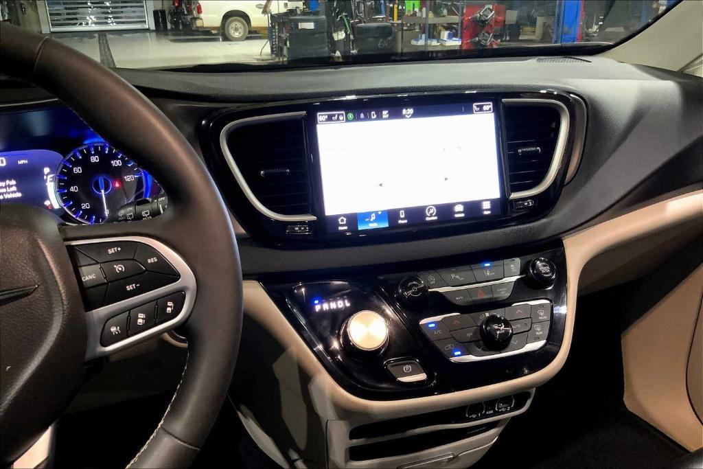 used 2024 Chrysler Pacifica car, priced at $29,771