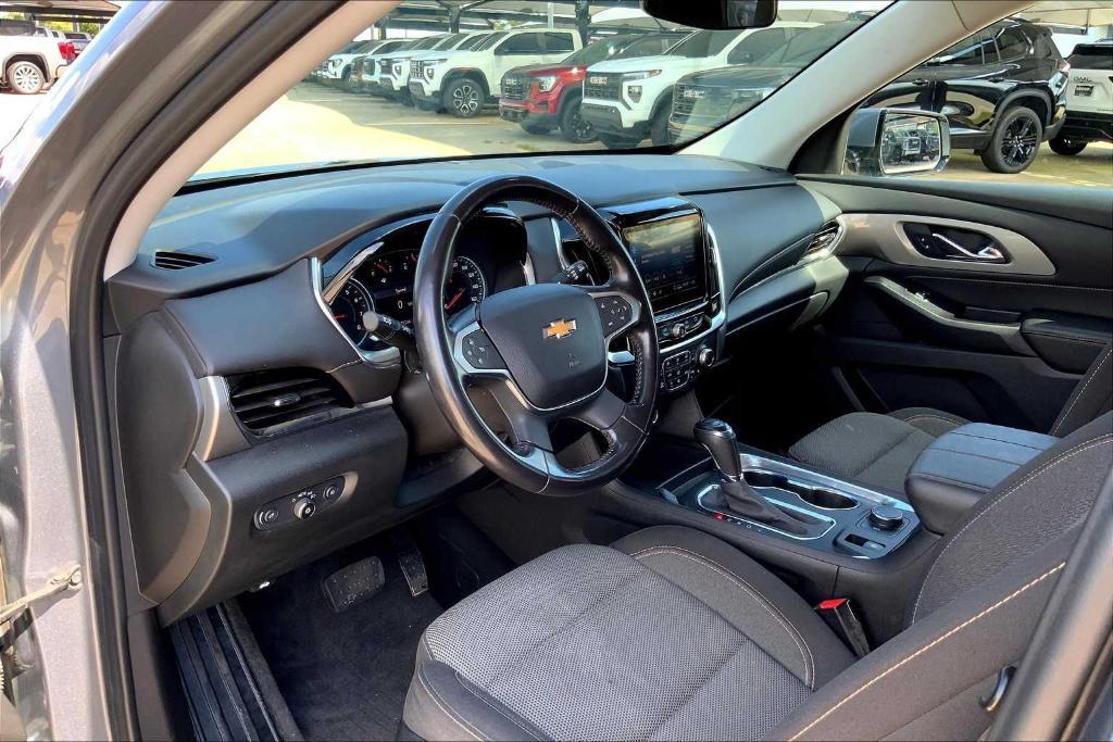used 2020 Chevrolet Traverse car, priced at $19,153