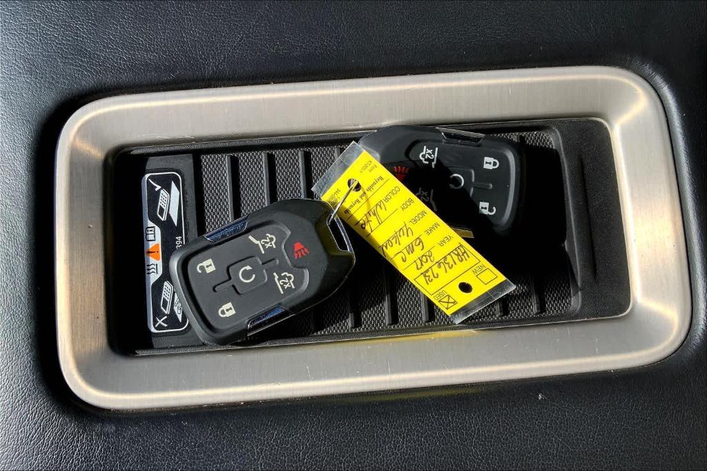 used 2017 GMC Yukon car, priced at $19,740