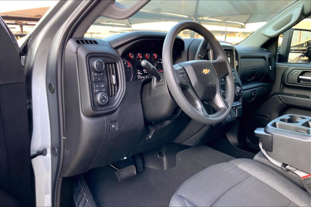 used 2024 Chevrolet Silverado 2500 car, priced at $51,389