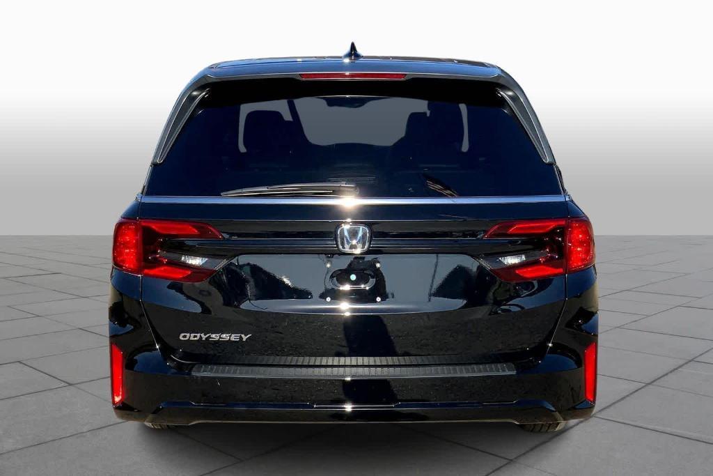 used 2025 Honda Odyssey car, priced at $40,046