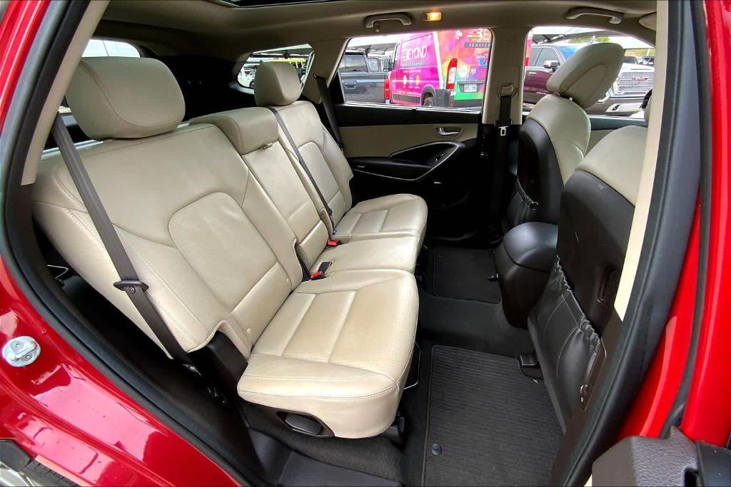 used 2014 Hyundai Santa Fe car, priced at $7,255