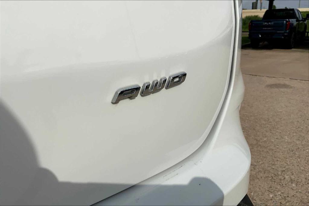 used 2024 Ford Edge car, priced at $27,497