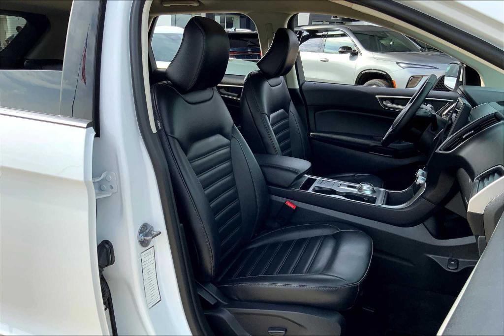 used 2024 Ford Edge car, priced at $27,497