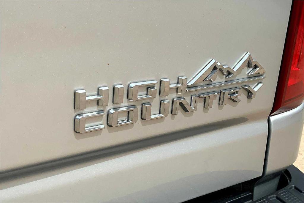 used 2021 Chevrolet Silverado 2500 car, priced at $61,601