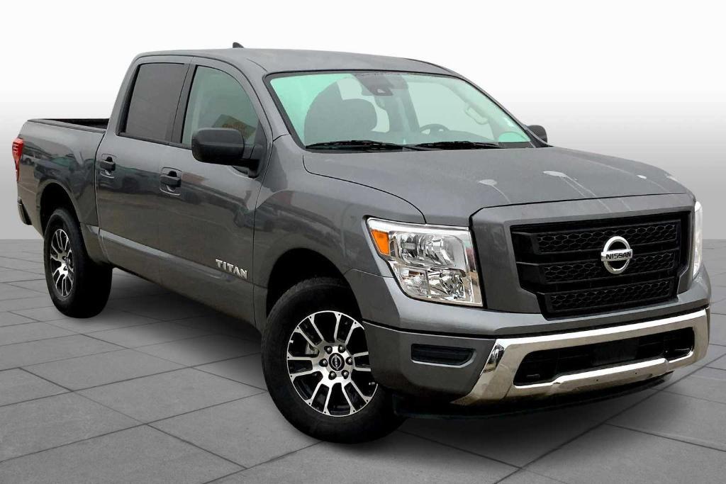 used 2024 Nissan Titan car, priced at $37,870