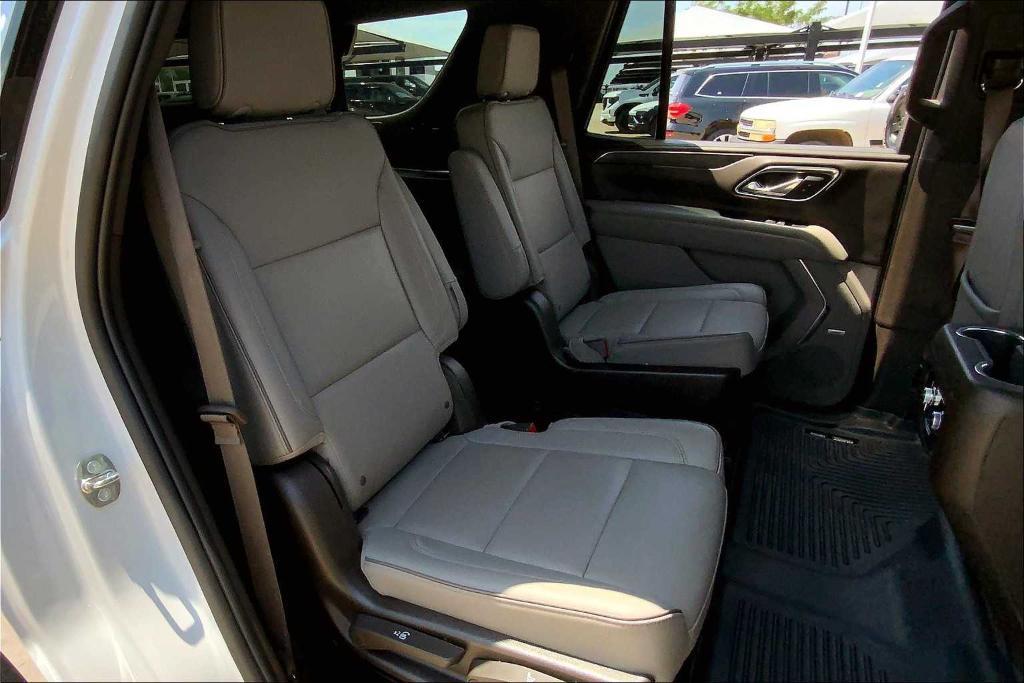 used 2023 GMC Yukon car, priced at $50,143