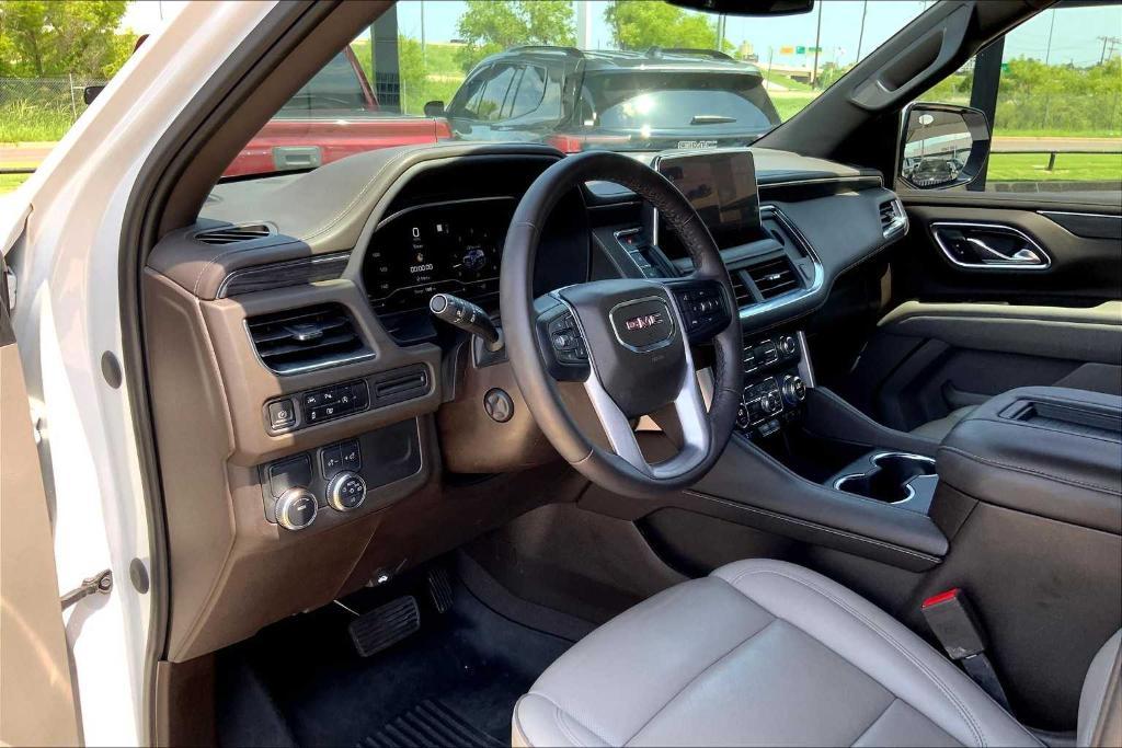 used 2023 GMC Yukon car, priced at $50,143