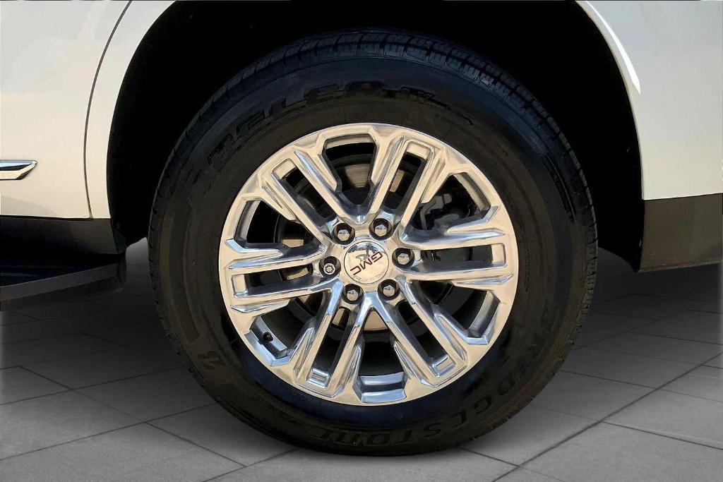 used 2023 GMC Yukon car, priced at $50,143