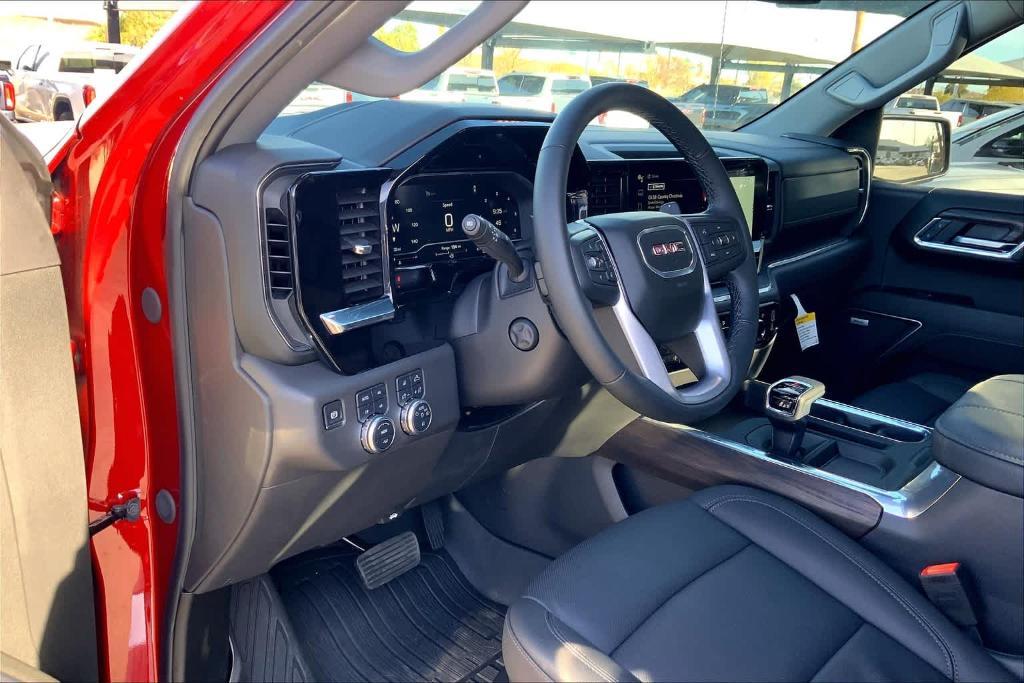 new 2025 GMC Sierra 1500 car, priced at $56,375